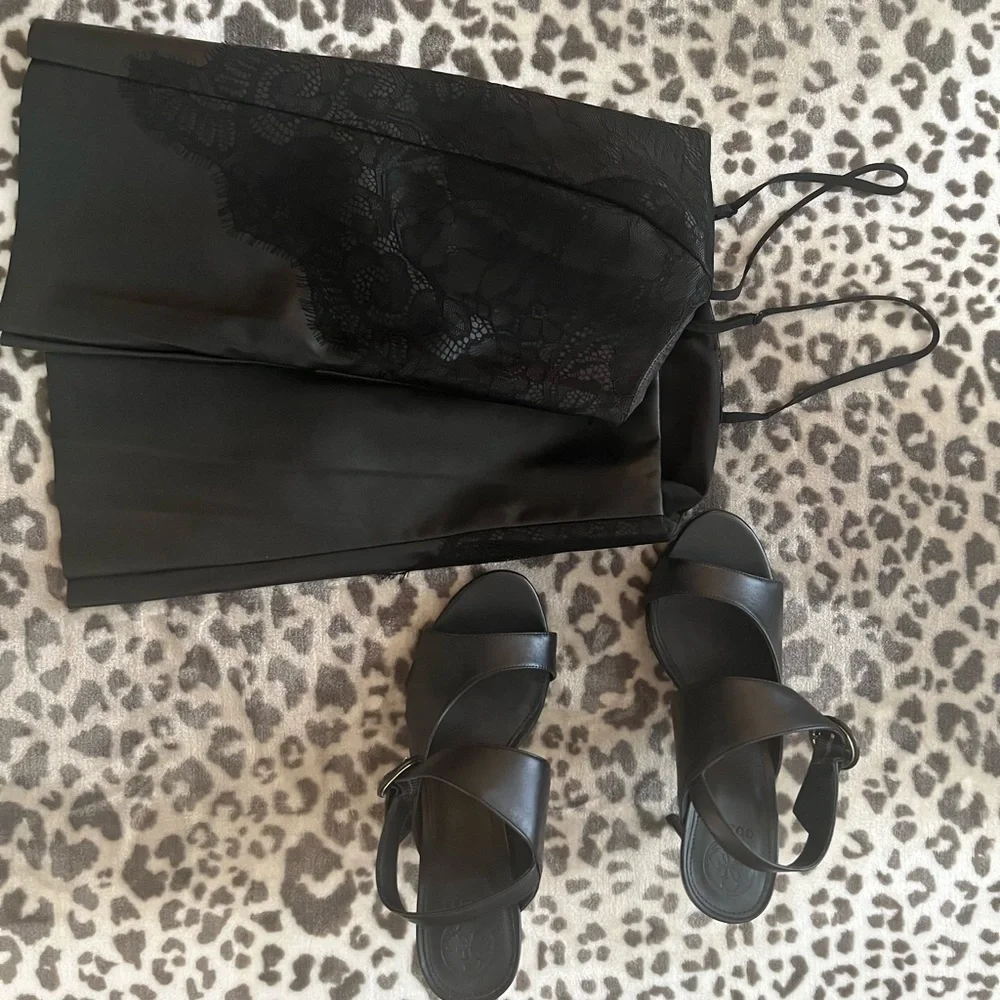 BLACK FAUX LEATHER LACE THIN STRAP TOP - Picture 6 of 8